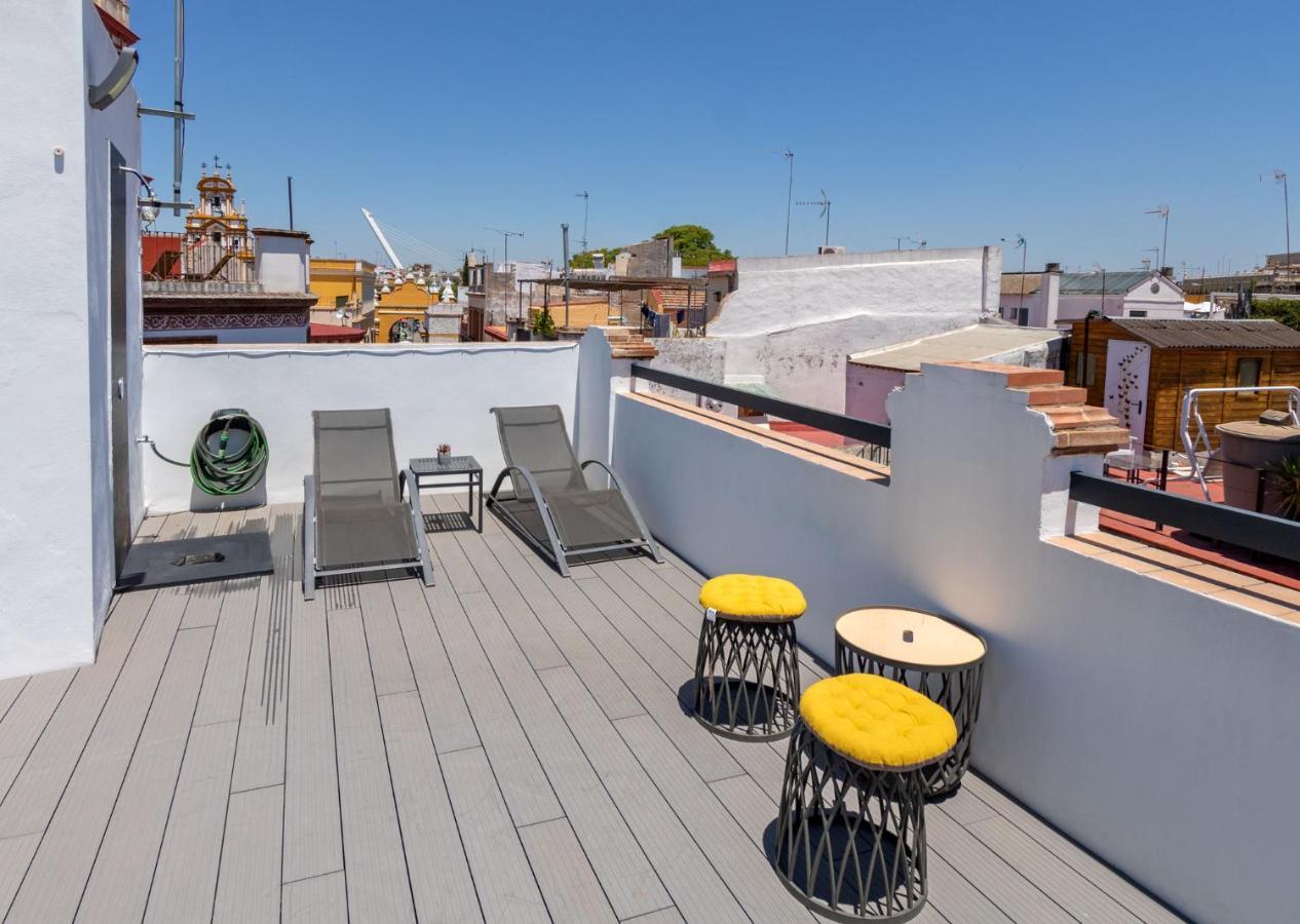 Nine O Clock San Luis Skyview Sevilha Exterior foto
